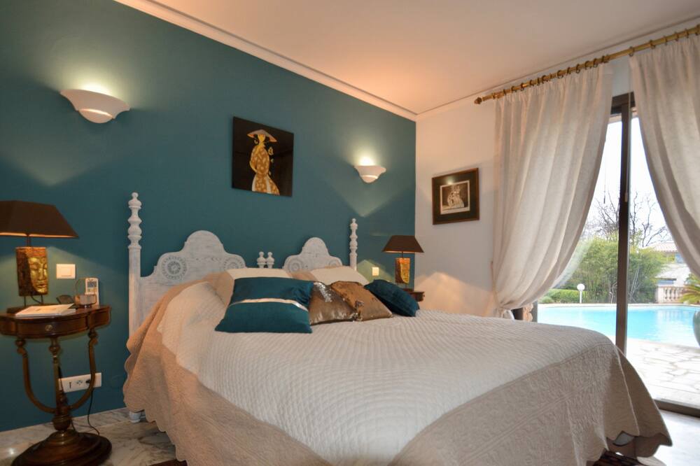Photo of Bedroom in Saint-Paul-de-Vence