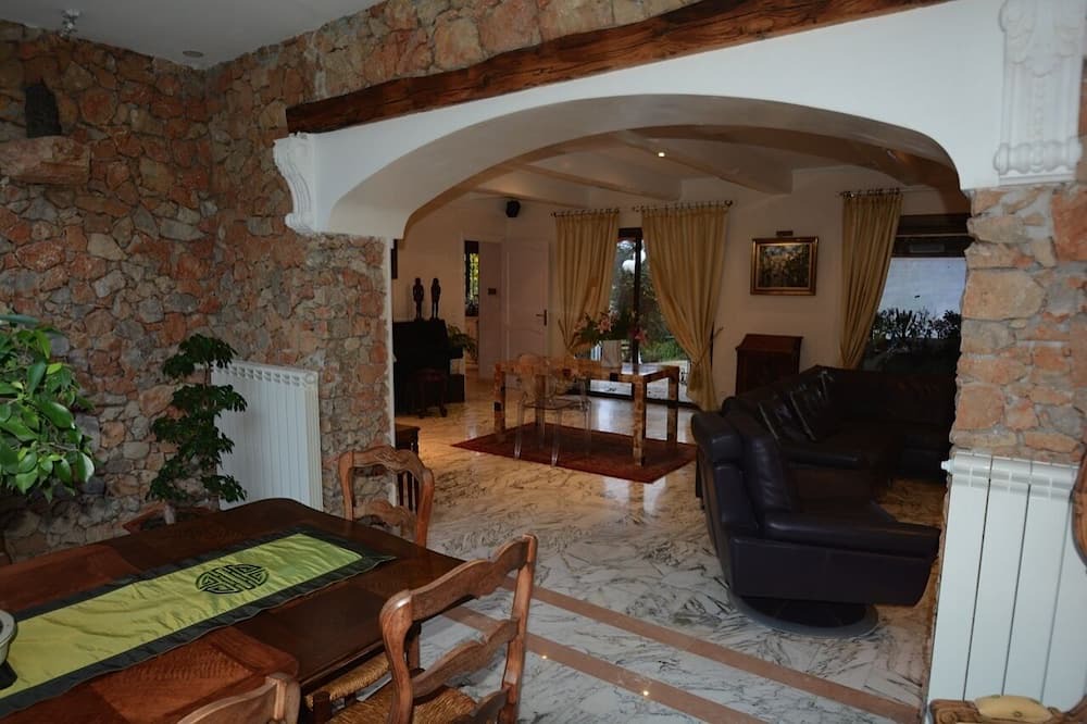 Photo of Livingroom in Saint-Paul-de-Vence
