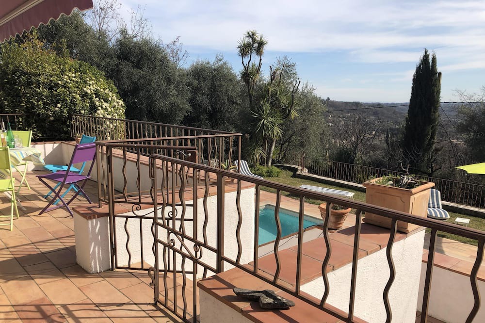 Photo of Patio Balcony in Magagnosc
