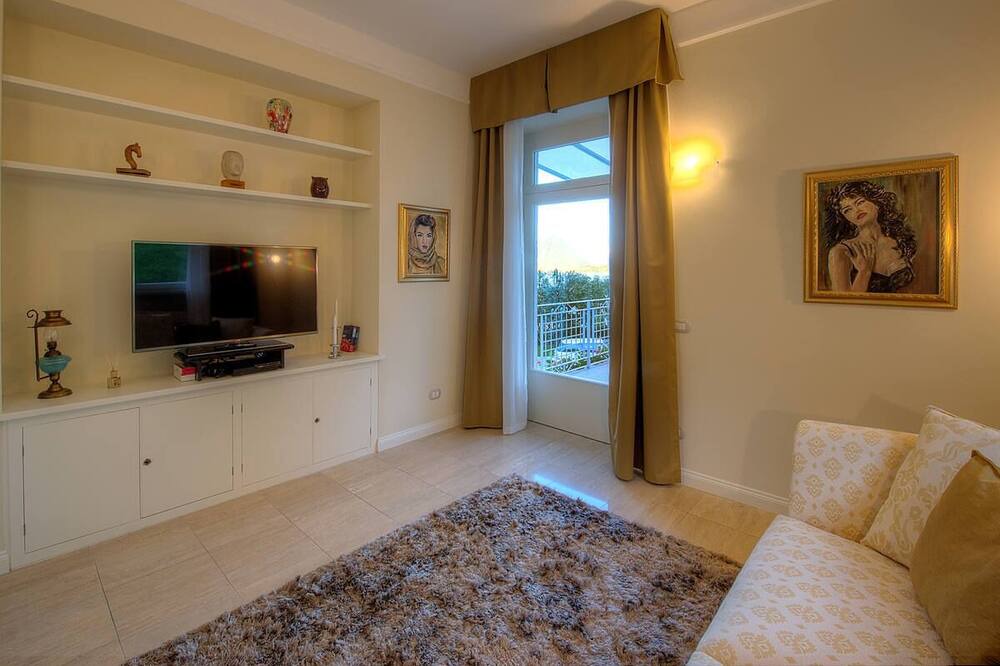 Photo of Bedroom in Baveno