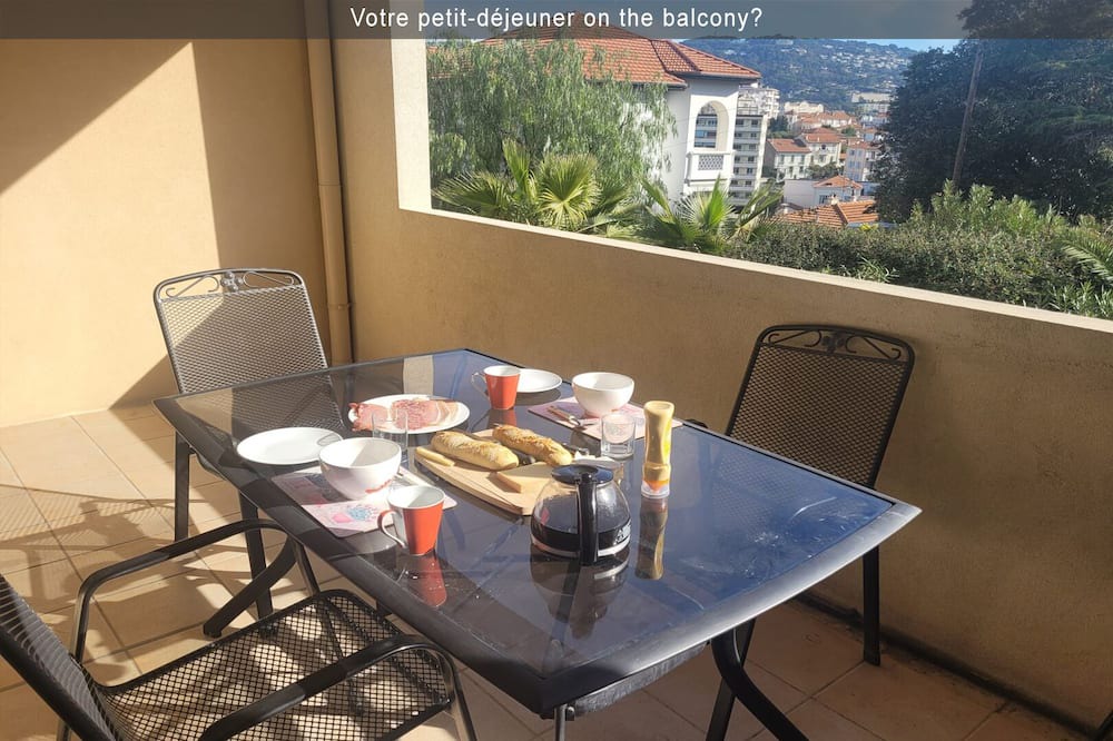 Photo of Outdoor in Riou - Petit Juas - Av de Grasse