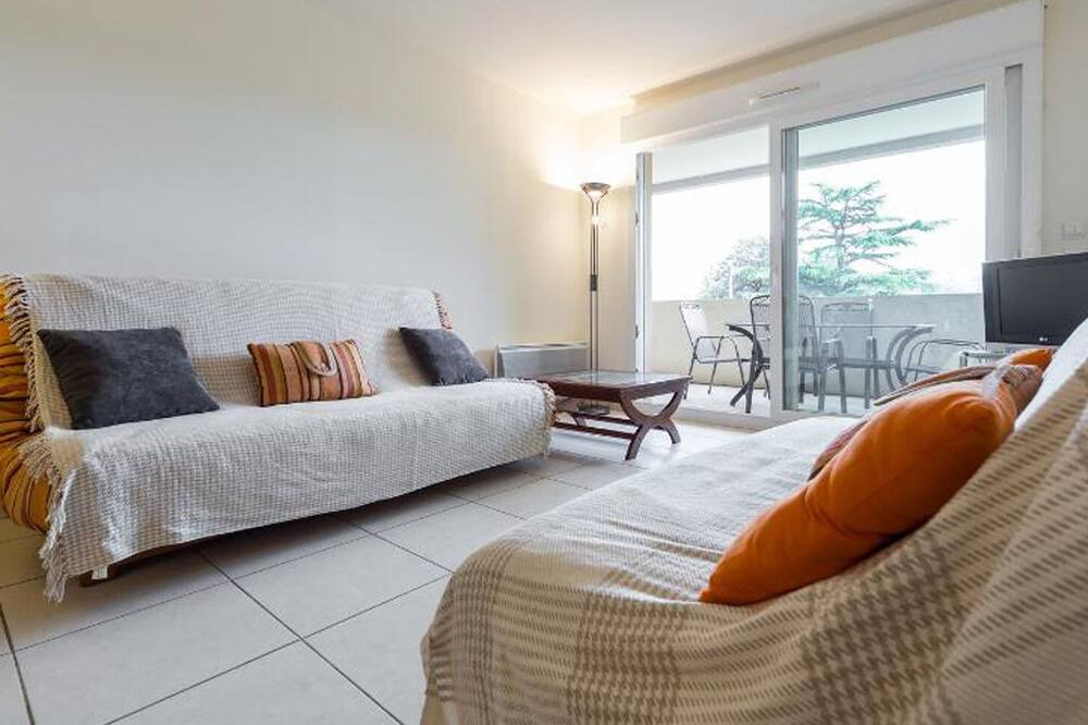 Photo of Livingroom in Riou - Petit Juas - Av de Grasse