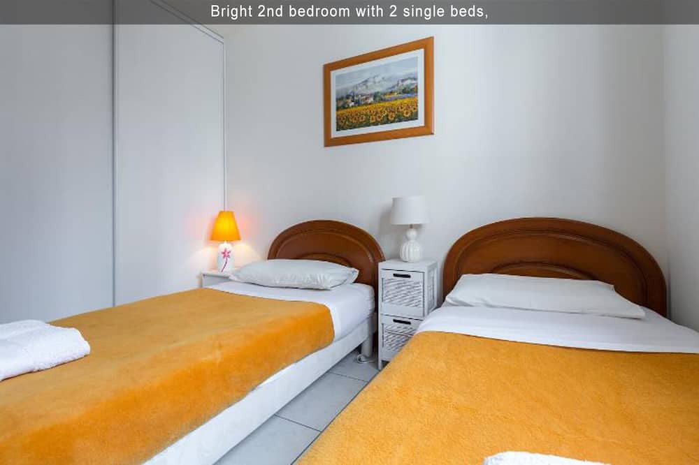 Photo of Bedroom in Riou - Petit Juas - Av de Grasse