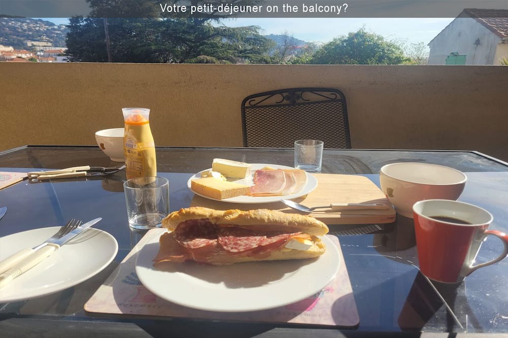 Photo of Outdoor in Riou - Petit Juas - Av de Grasse
