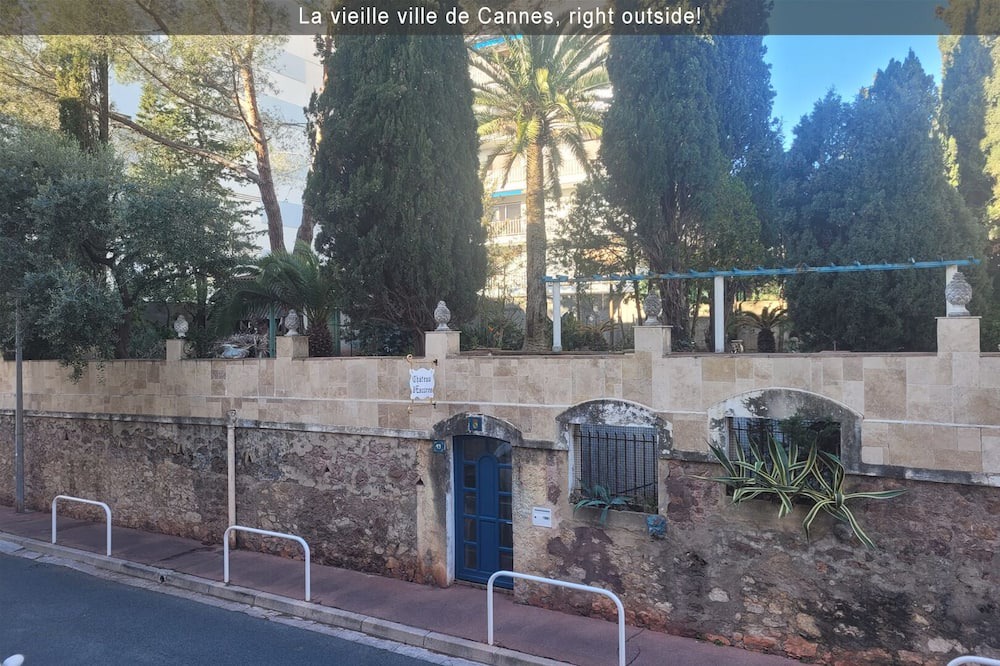 Photo of Outdoor in Riou - Petit Juas - Av de Grasse