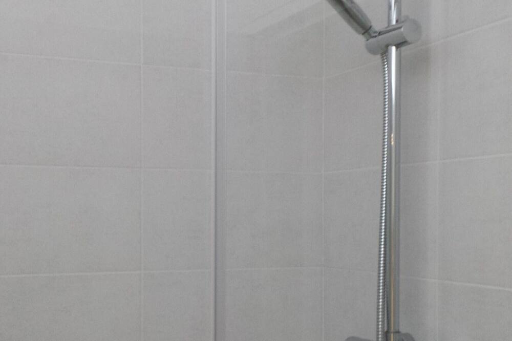 Photo of Bathroom in Cannes La Bocca