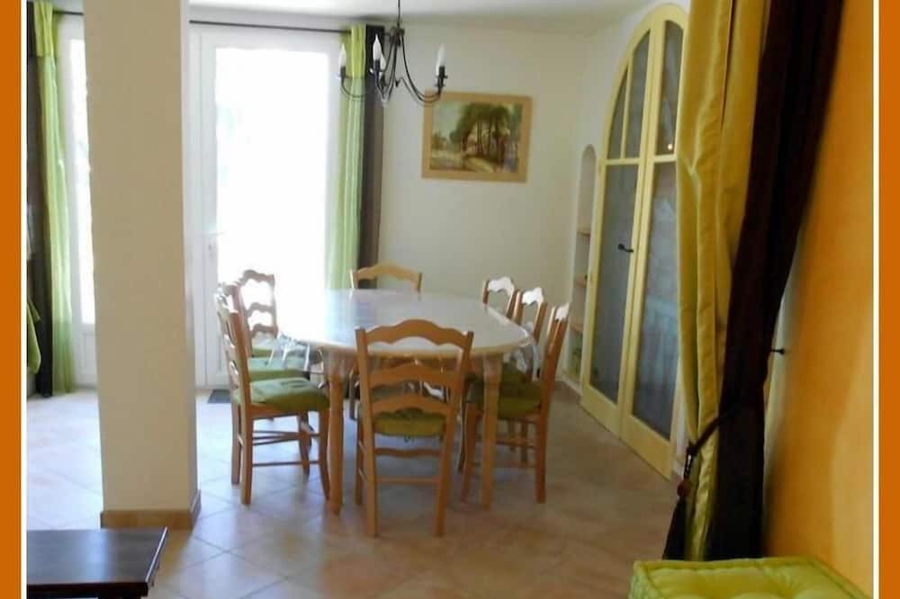 Photo of Livingroom in Le Broc
