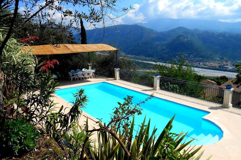 Photo of Outdoor in Le Broc