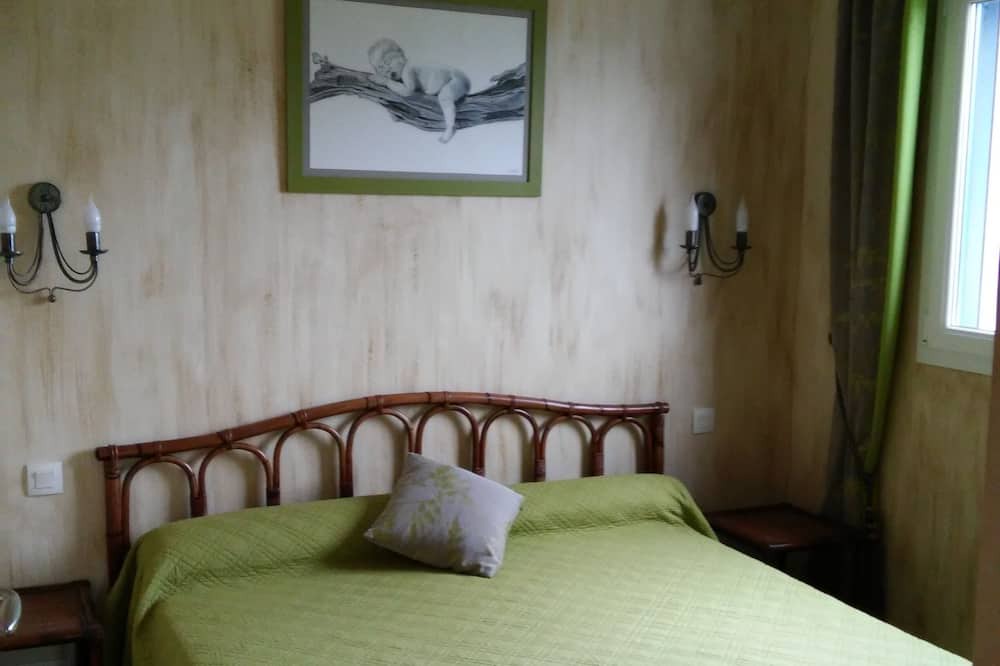 Photo of Bedroom in Le Broc