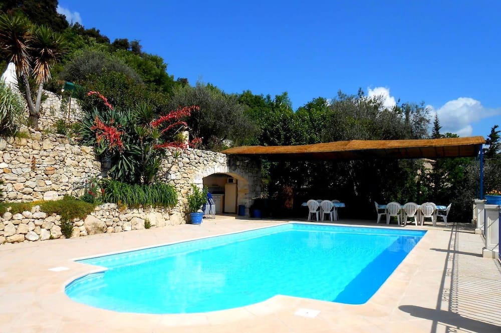Photo of Outdoor in Le Broc