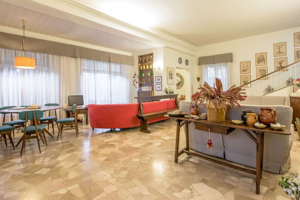 Photo of Bedroom in Lido di Camaiore