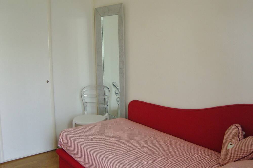 Photo of Bedroom in La Madeleine
