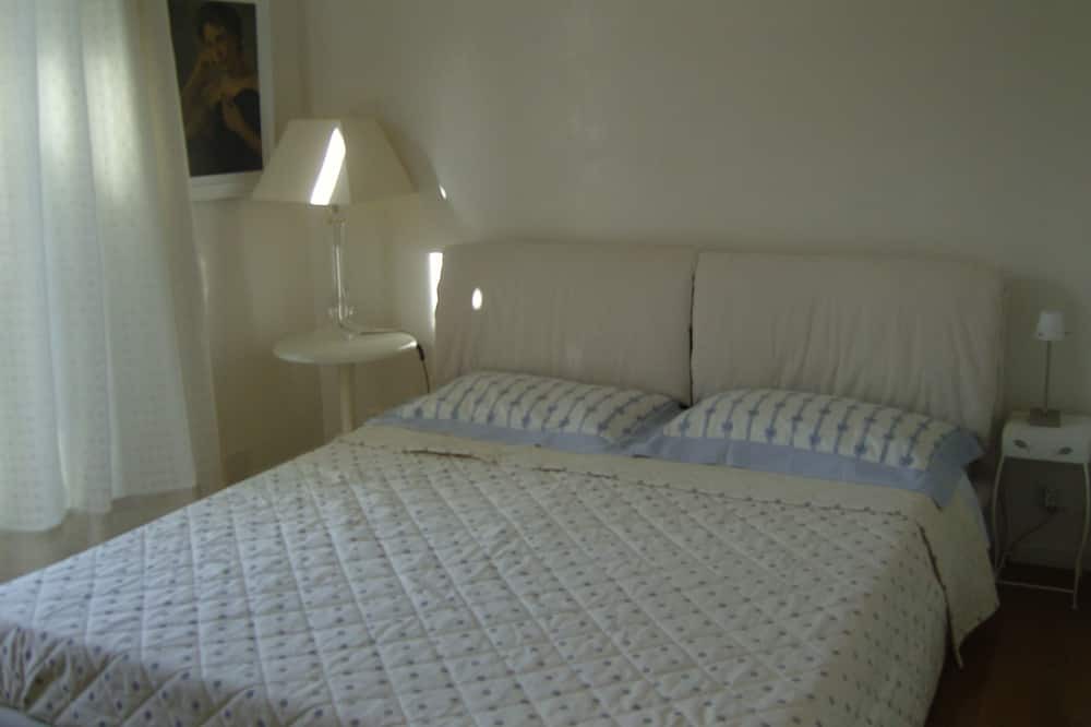 Photo of Bedroom in La Madeleine