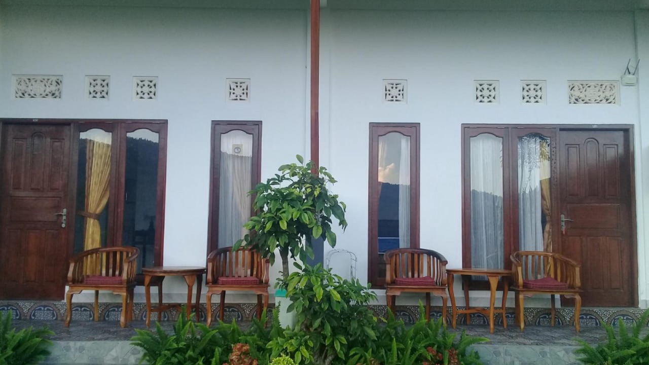 Photo of Others in Munduk