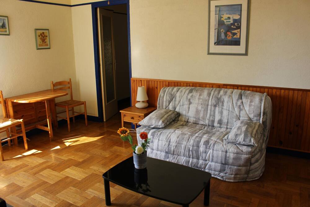 Photo of Livingroom in La Madeleine