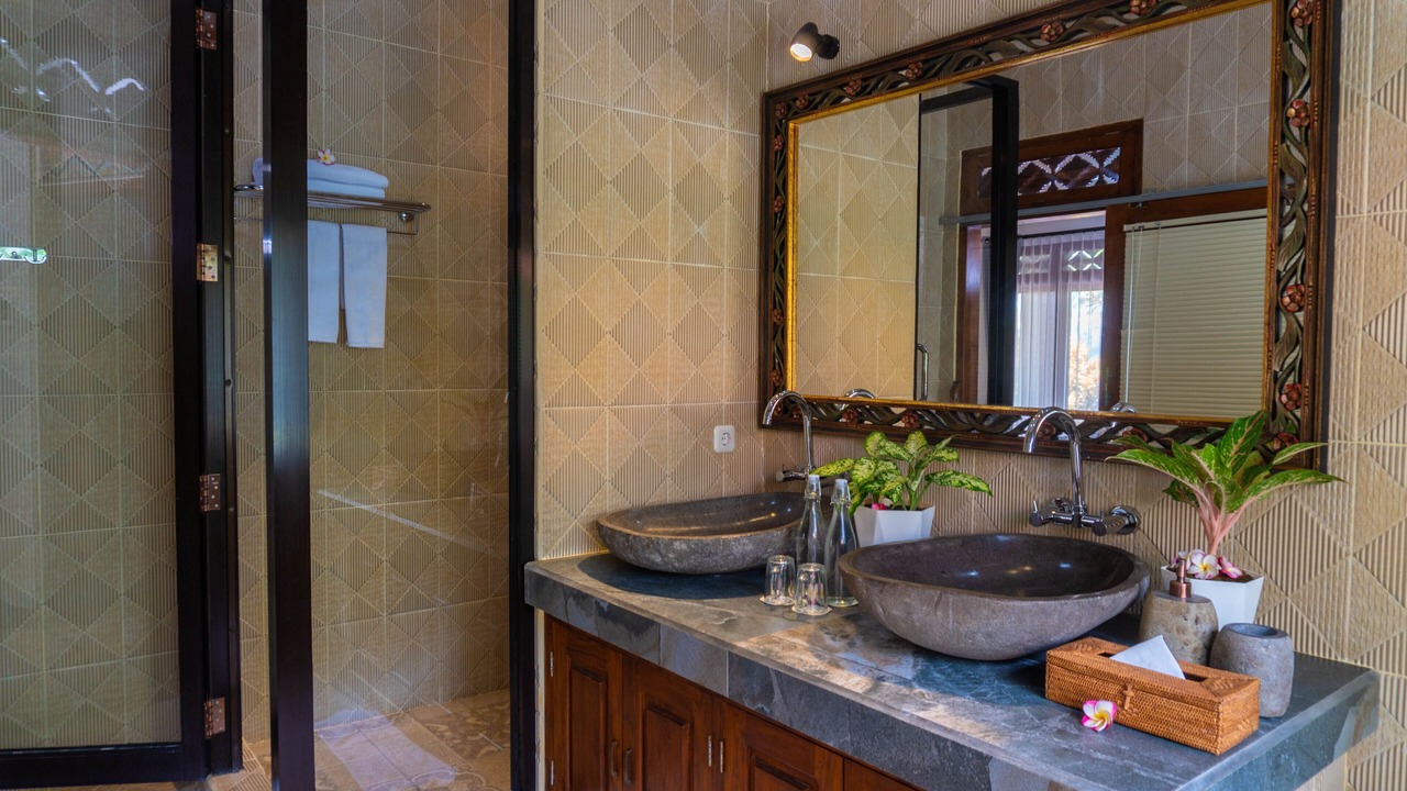 Photo of Bathroom in Kalibukbuk