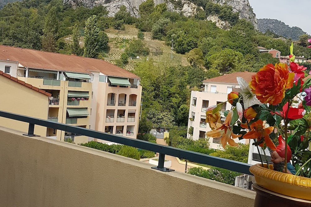 Photo of Patio Balcony in Saint-Andre-de-la-Roche
