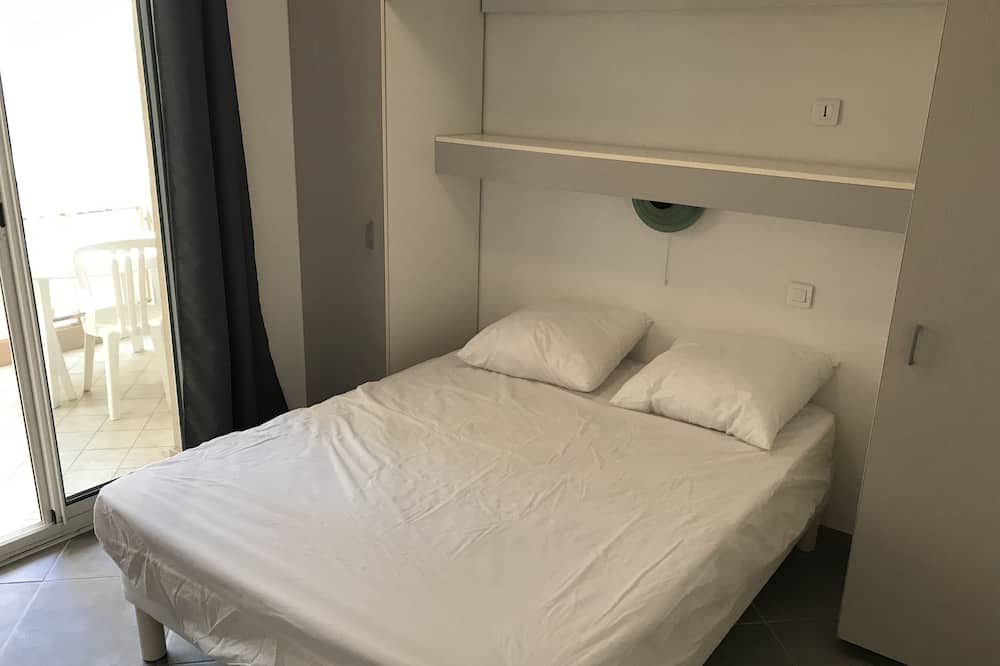 Photo of Bedroom in Theoule-sur-Mer