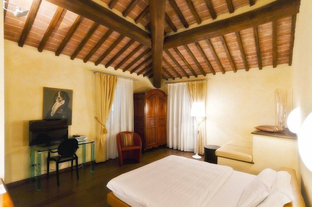 Photo of Bedroom in Castelnuovo Berardenga