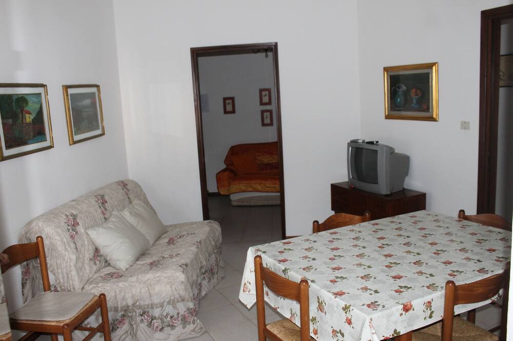 Photo of Livingroom in Tirrenia