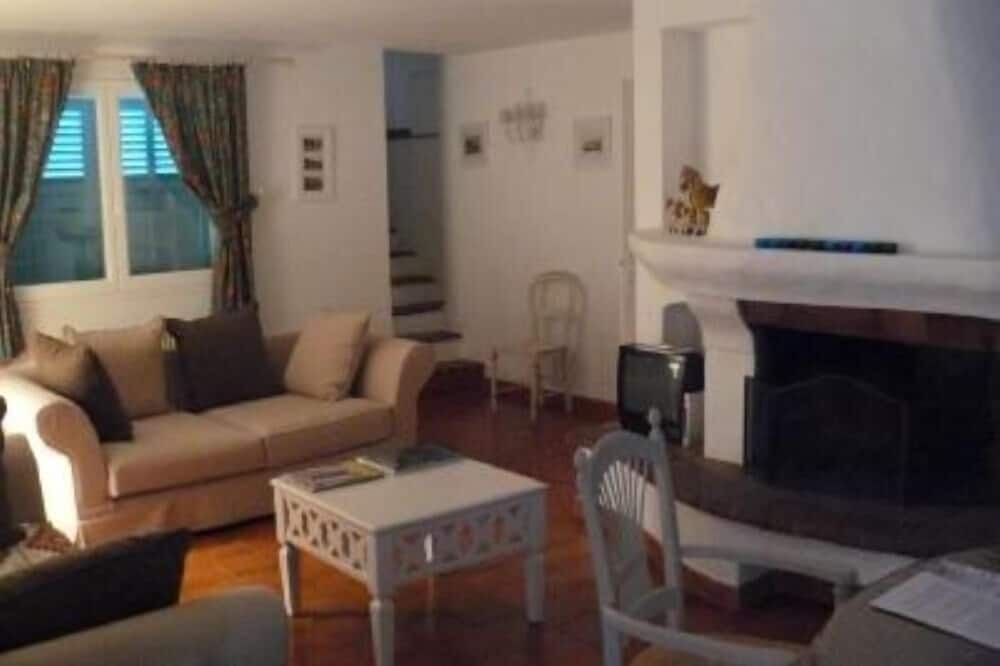 Photo of Livingroom in Saint-Jacques