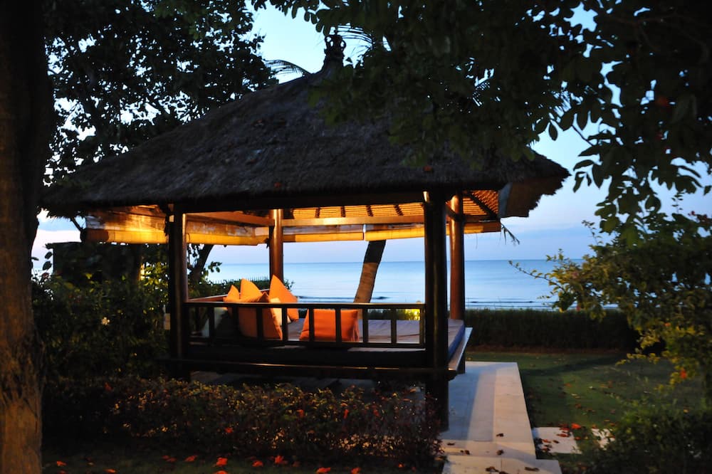 Photo of Outdoor in Dencarik