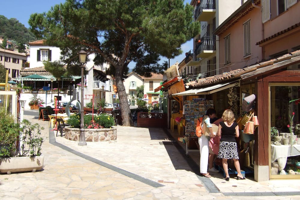 Photo of Others in Mandelieu-la-Napoule Beach
