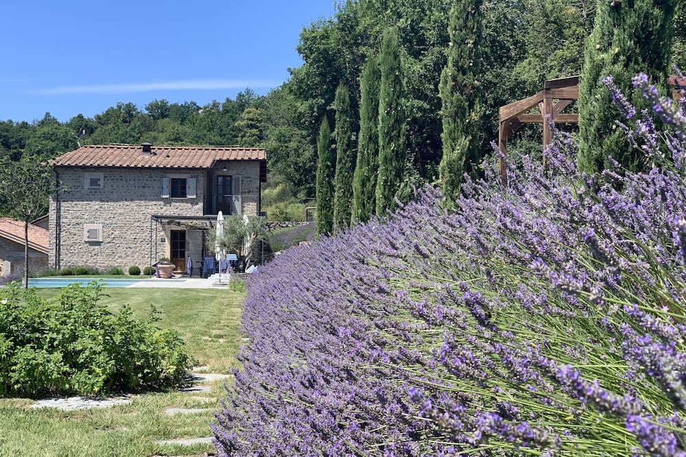 Photo of Outdoor in Licciana Nardi