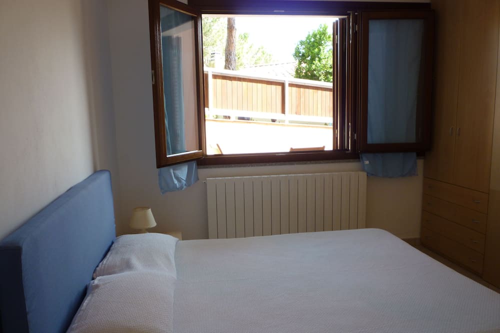 Photo of Bedroom in Procchio