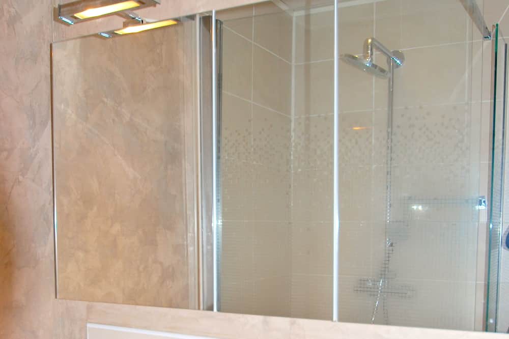 Photo of Bathroom in Cannes