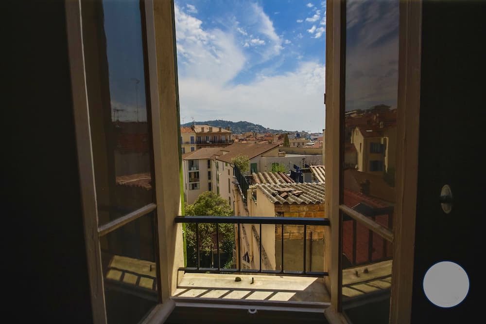 Photo of Patio Balcony in Le Suquet