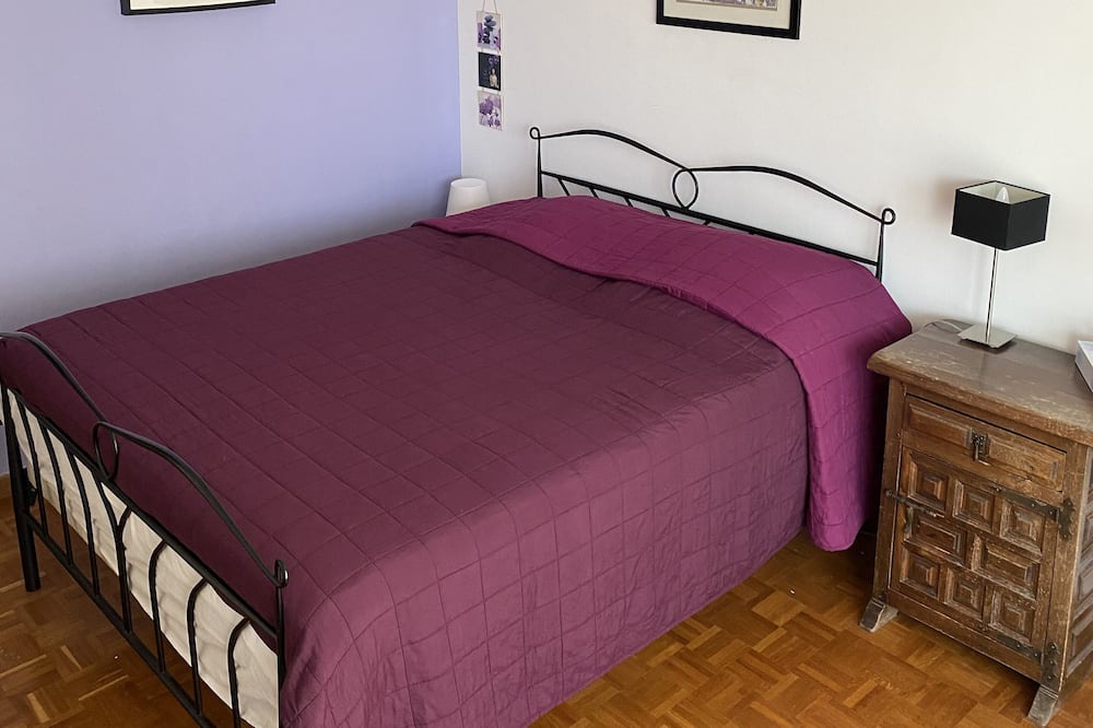 Photo of Bedroom in Fabron