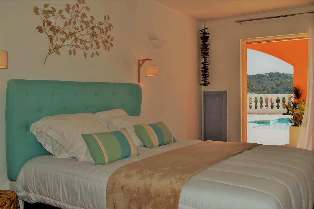 Photo of Bedroom in Vallauris