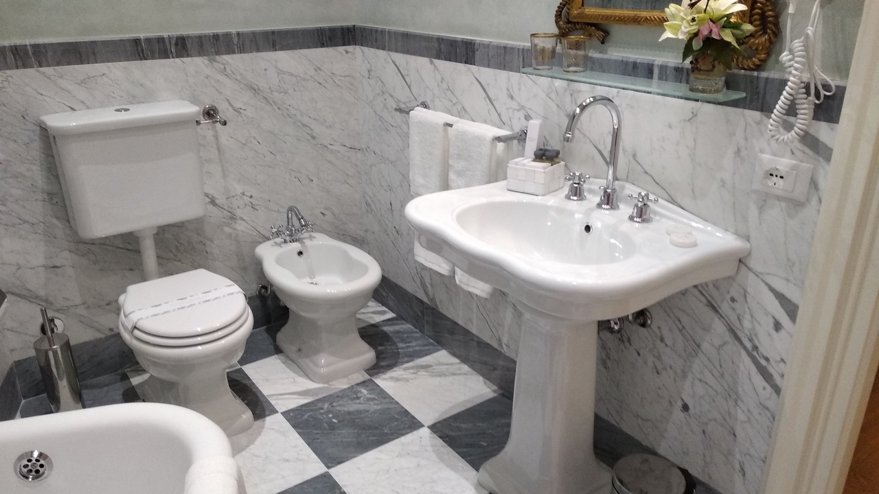 Photo of Bathroom in Carrara
