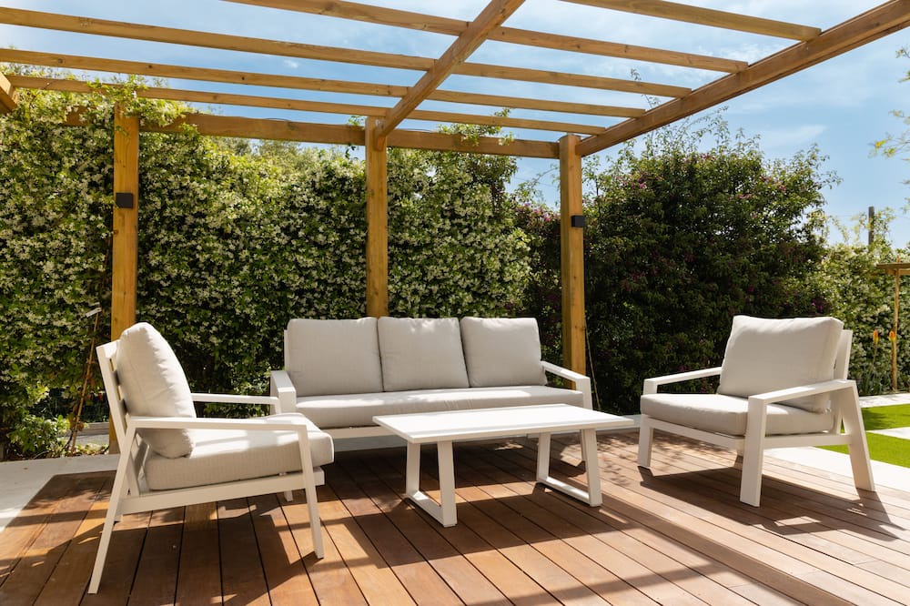 Photo of Patio Balcony in Saint Pierre de Feric