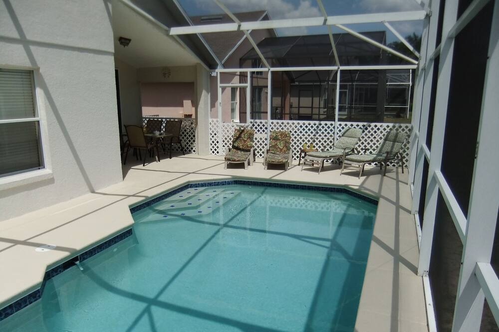 Photo of Outdoor in Eagle Pointe South