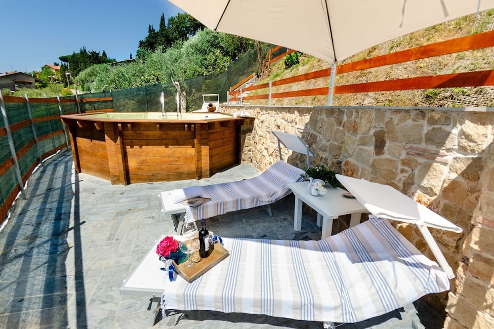 Photo of Bedroom in Massarosa