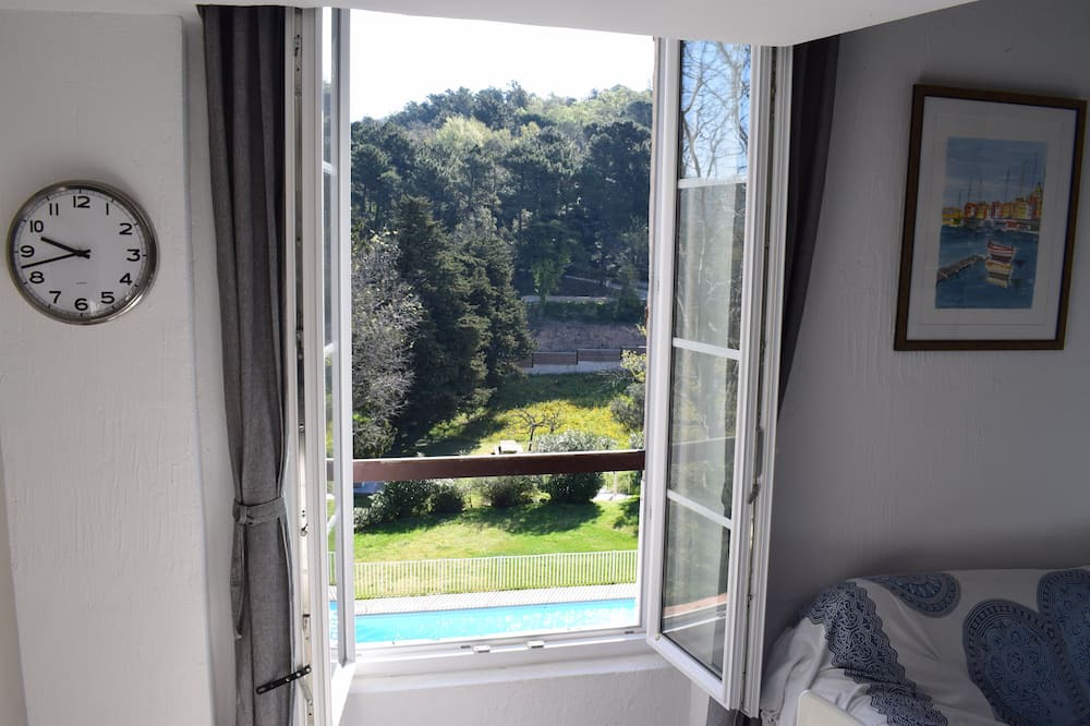Photo of Bedroom in La Garde-Freinet