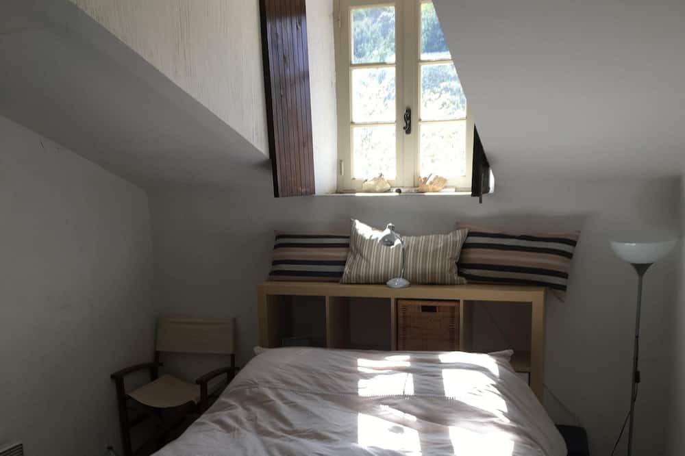 Photo of Bedroom in La Garde-Freinet