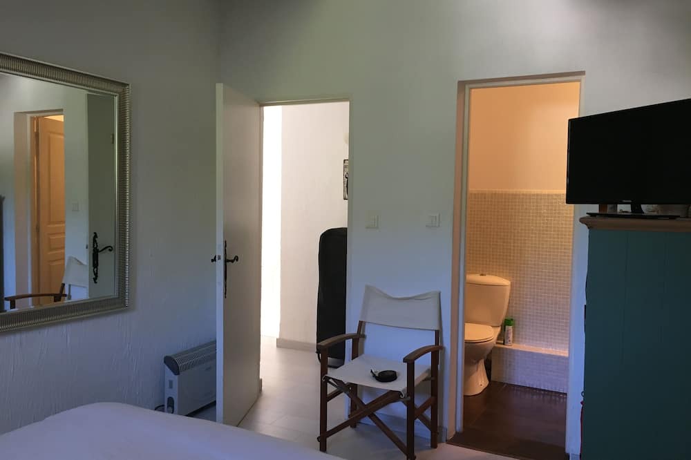 Photo of Bedroom in La Garde-Freinet