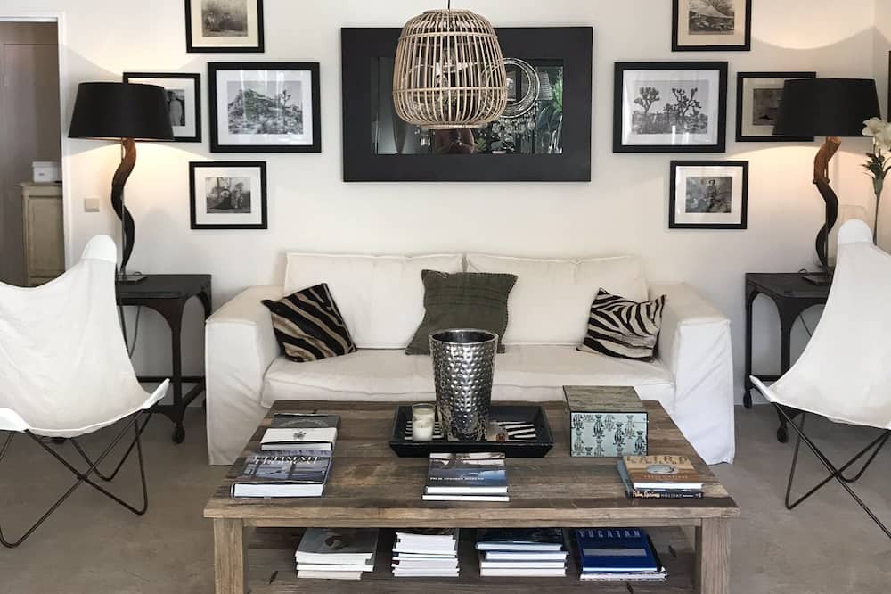 Photo of Livingroom in Saint-Tropez
