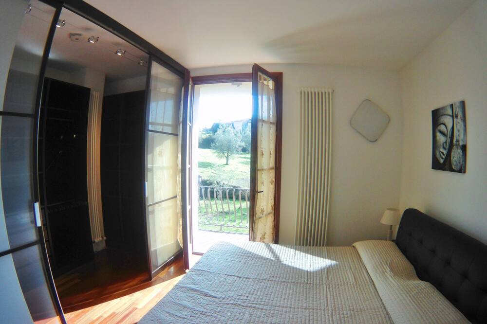 Photo of Bedroom in Cavriglia