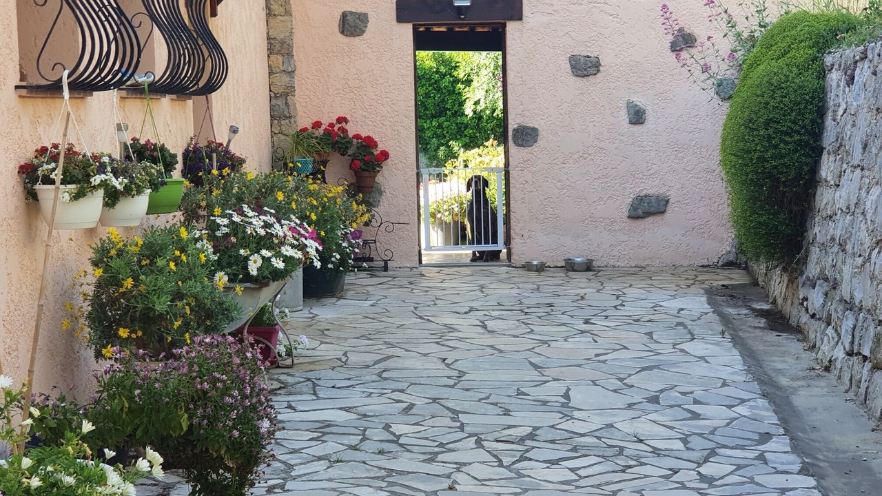 Photo of Outdoor in Levens