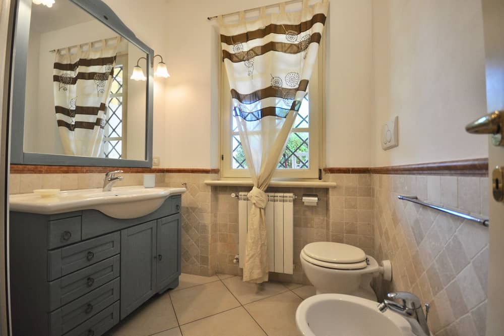 Photo of Bathroom in Seravezza