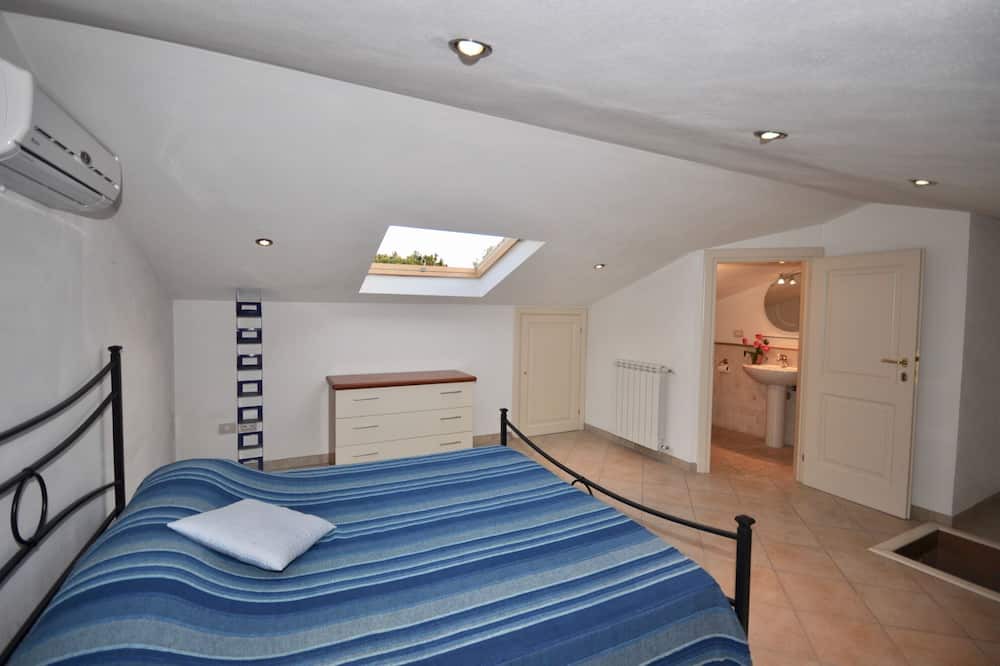 Photo of Bedroom in Seravezza