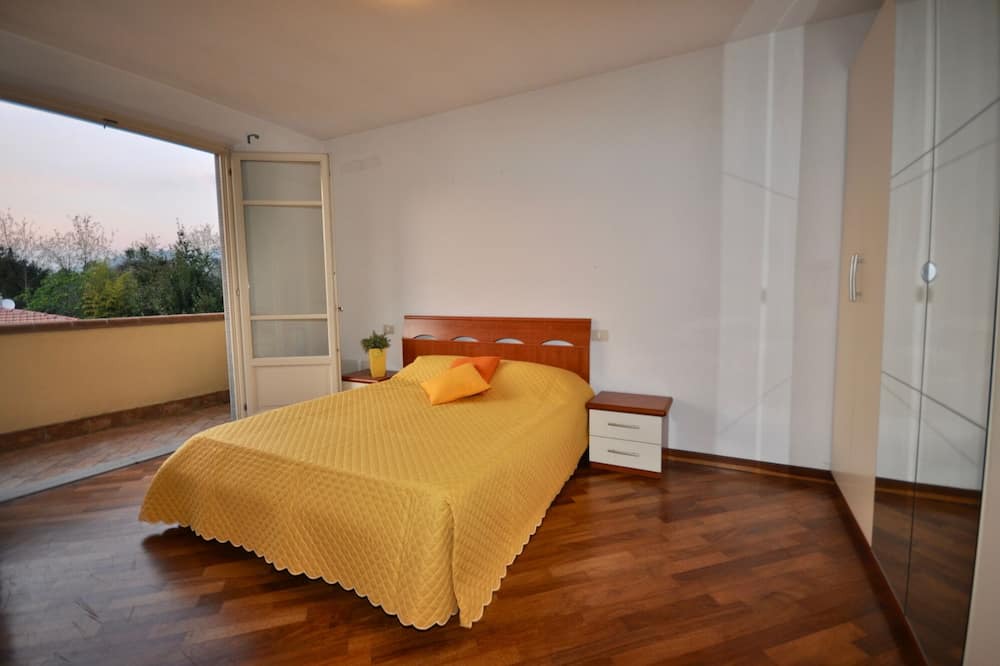 Photo of Bedroom in Seravezza