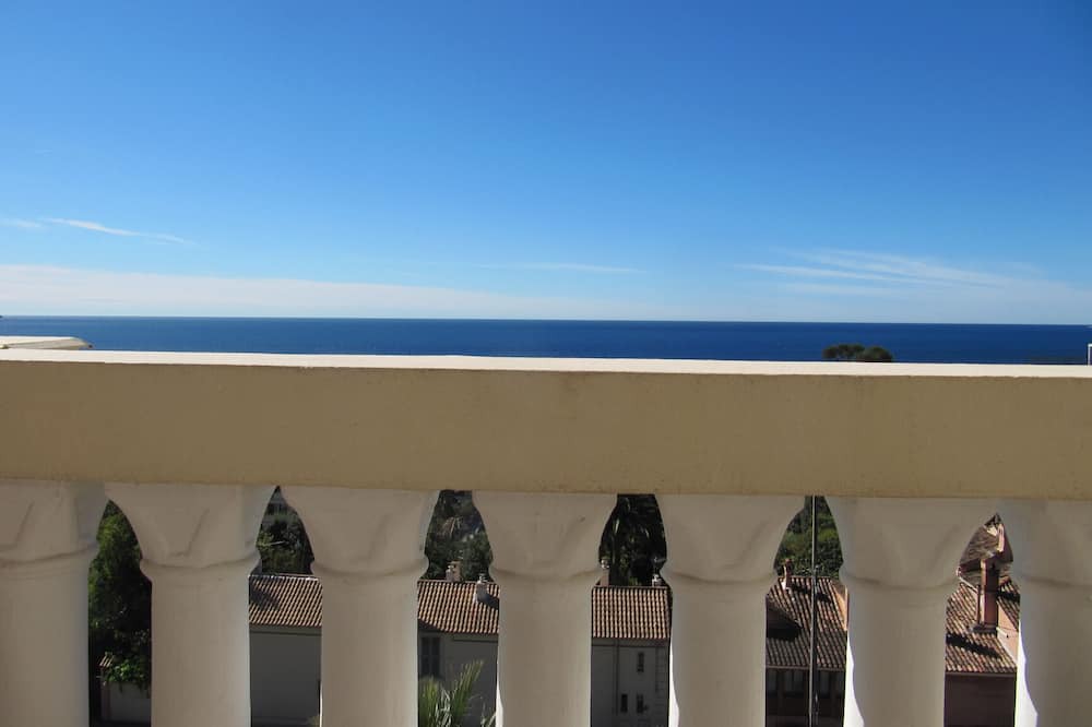 Photo of Patio Balcony in La Croix des Gardes