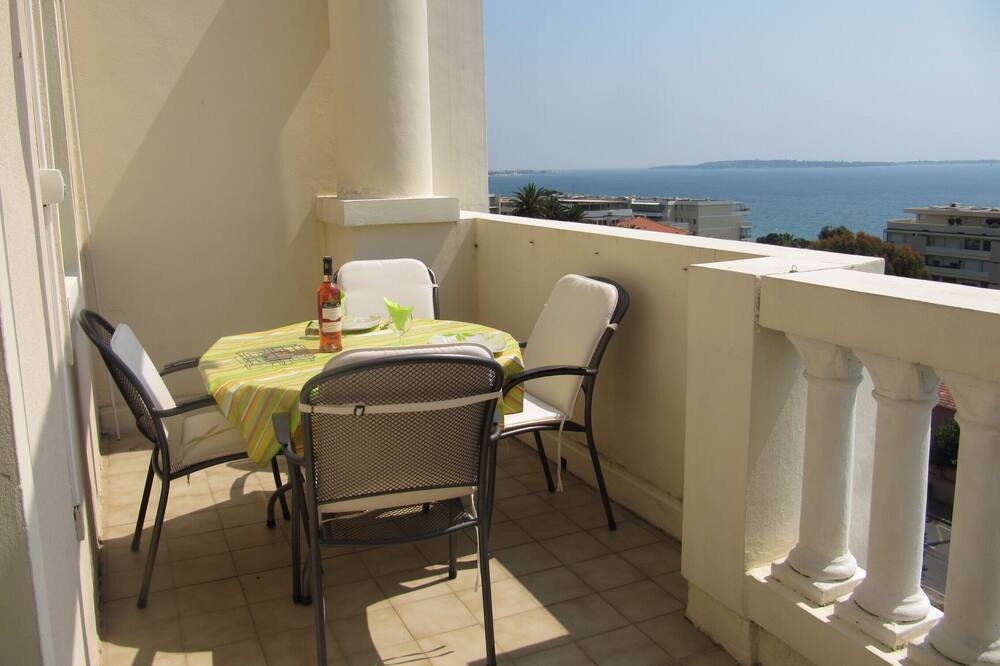 Photo of Patio Balcony in La Croix des Gardes