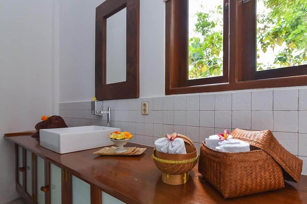 Photo of Bathroom in Kayu Putih