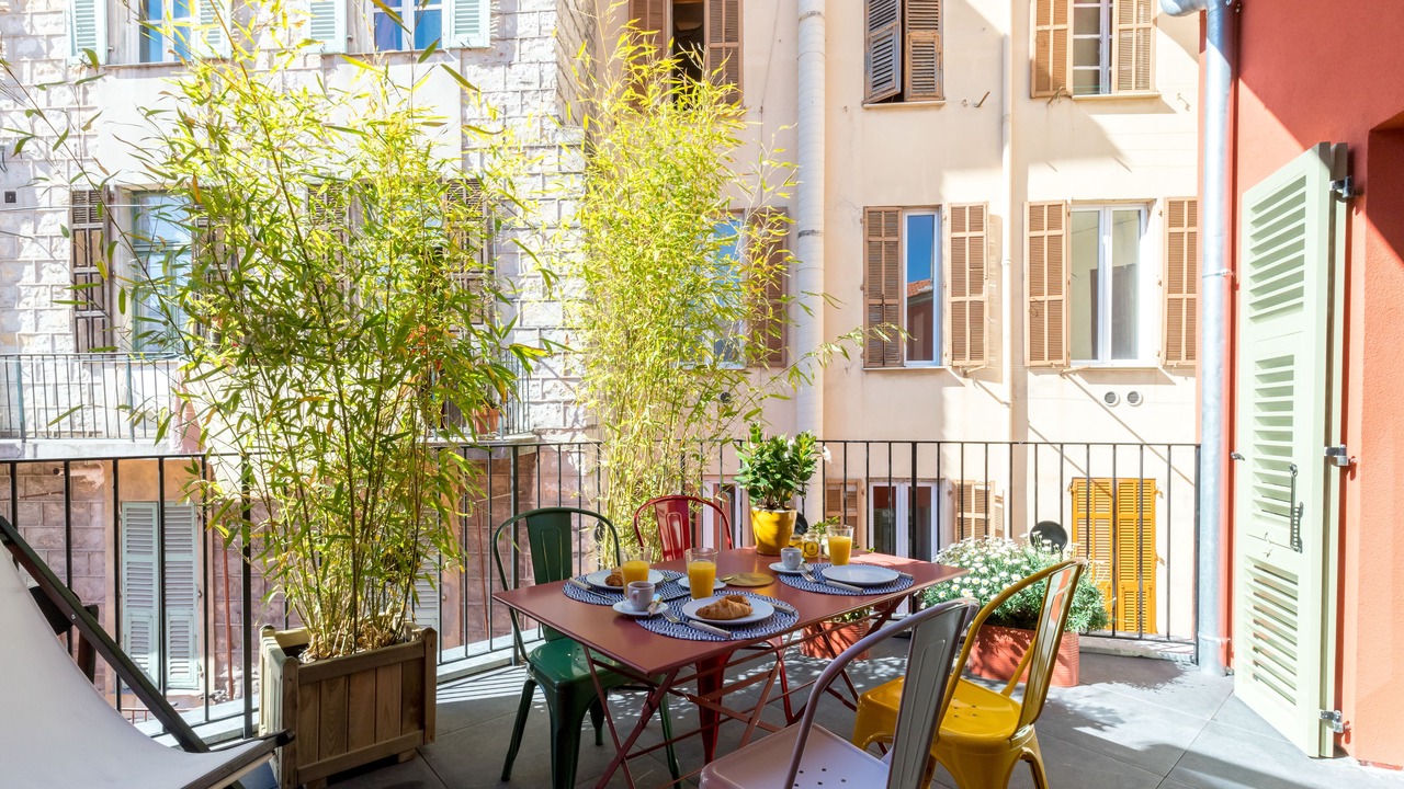 Photo of Patio Balcony in Quartier du Port